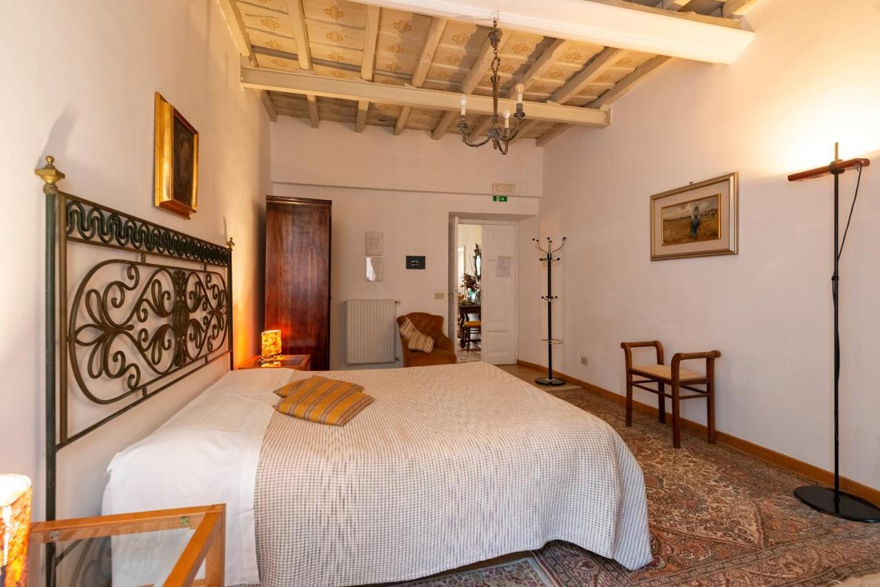 B&B La Scalinatella โรม ภายนอก รูปภาพ